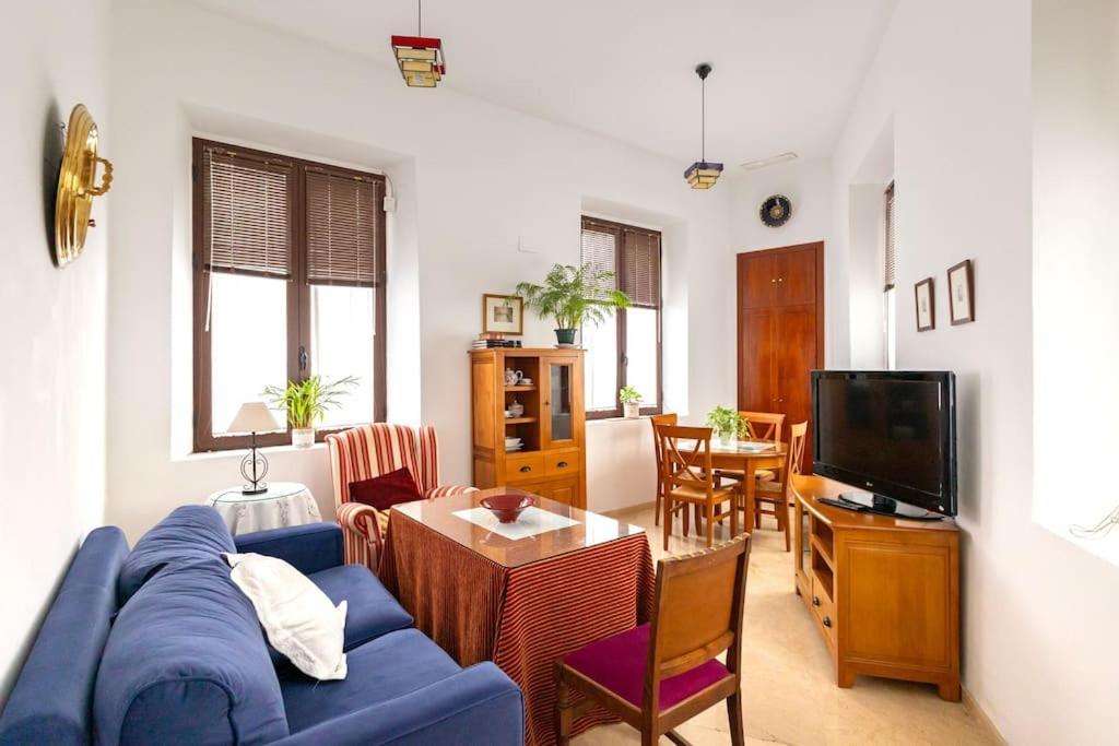 Narciso Campillo Oasis By Valcambre Apartment Seville Exterior photo